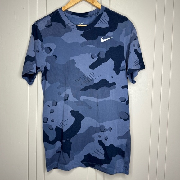 Nike Men's Short Sleeve Blue Camo Dri-Fit Tee - Picture 2 of 5